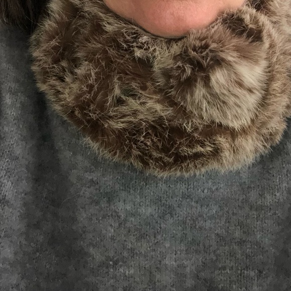 Vintage Fur Scarf - Picture 3 of 8